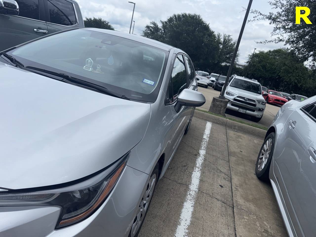 2021 Toyota Corolla LE — Sedan — 29,162 mi — Grapevine, TX