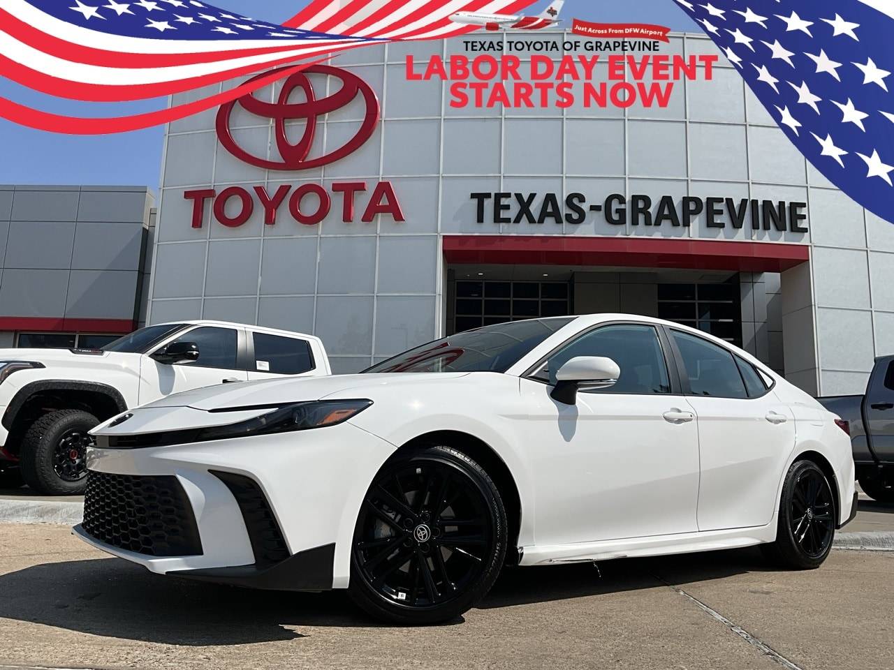2025 Toyota Camry Hybrid SE — Sedan — 13 mi — Grapevine, TX