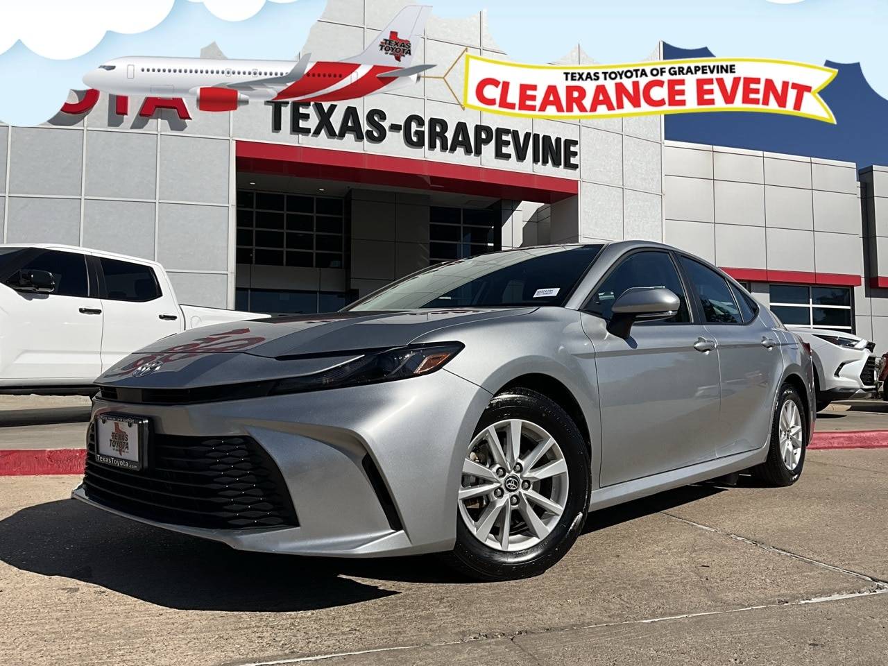 2025 Toyota Camry Hybrid LE — Sedan — 37,140 mi — Grapevine, TX