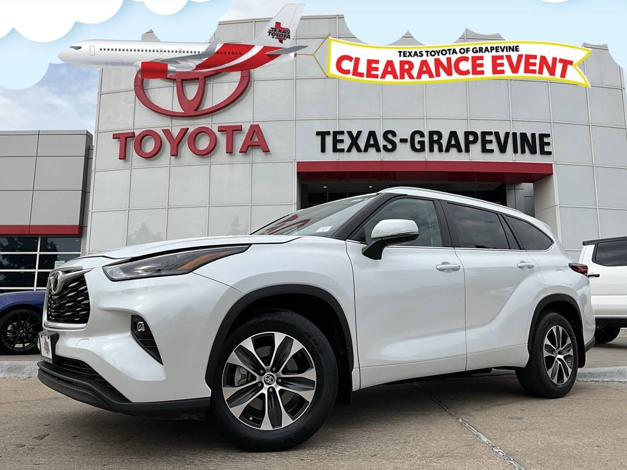 2023 Toyota Highlander XLE — SUV — 42,594 mi — Grapevine, TX