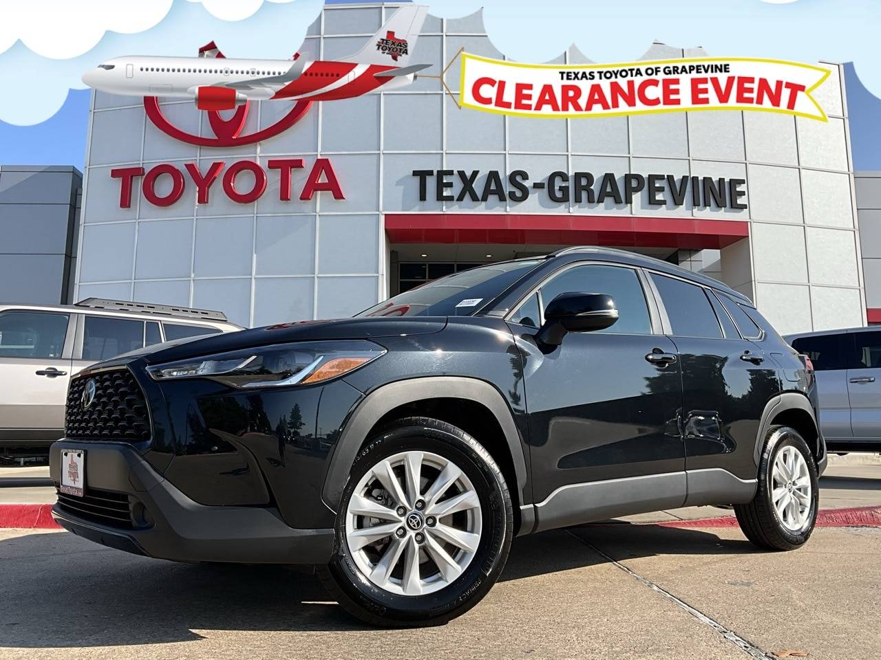 2024 Toyota Corolla Cross LE — SUV — 29,704 mi — Grapevine, TX