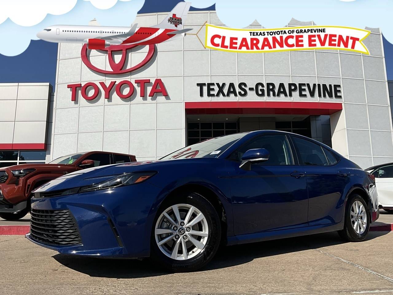 2025 Toyota Camry Hybrid LE — Sedan — 16,987 mi — Grapevine, TX