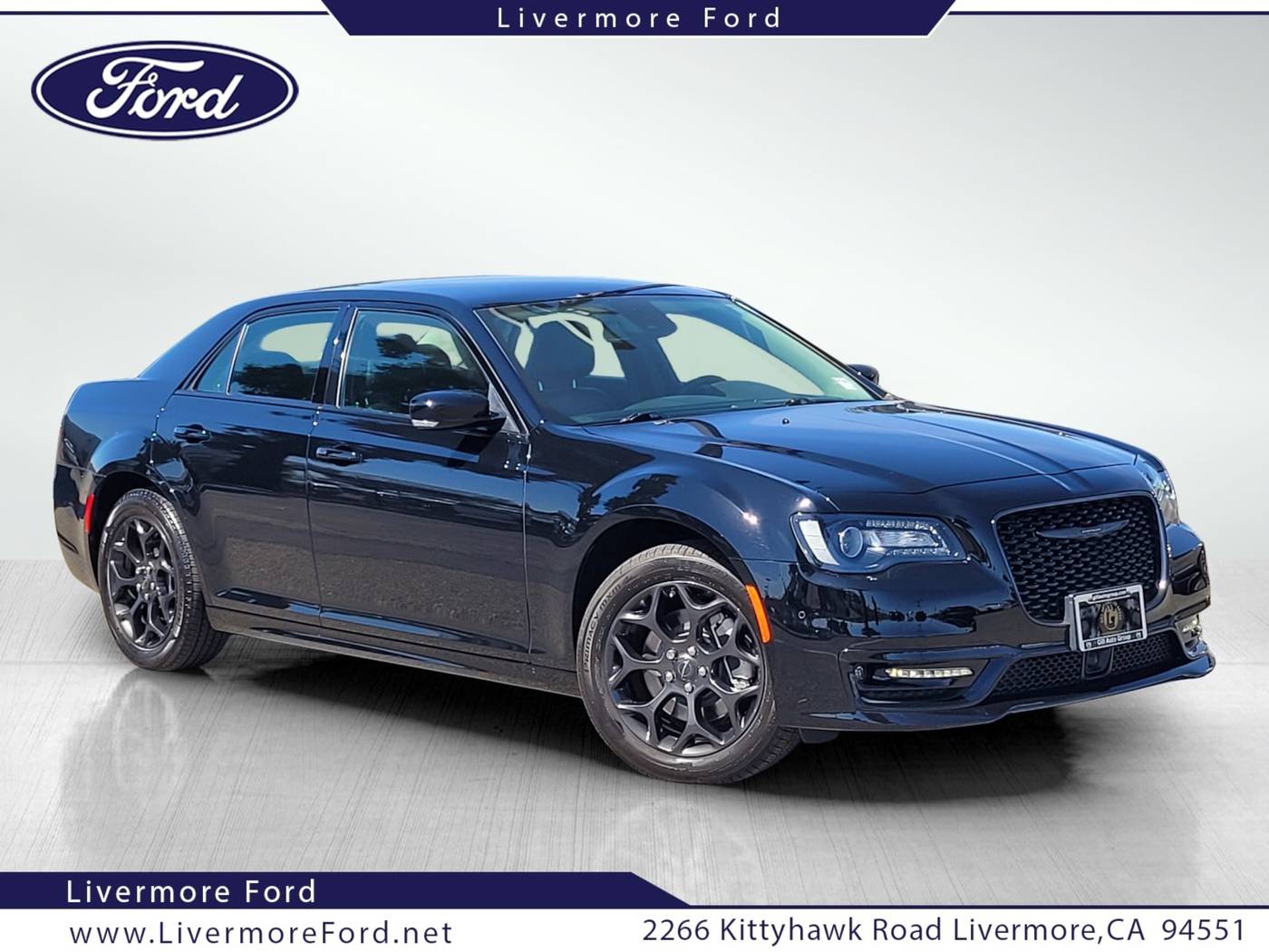 2022 Chrysler 300 Touring L — Sedan — 6,084 mi — Livermore, CA