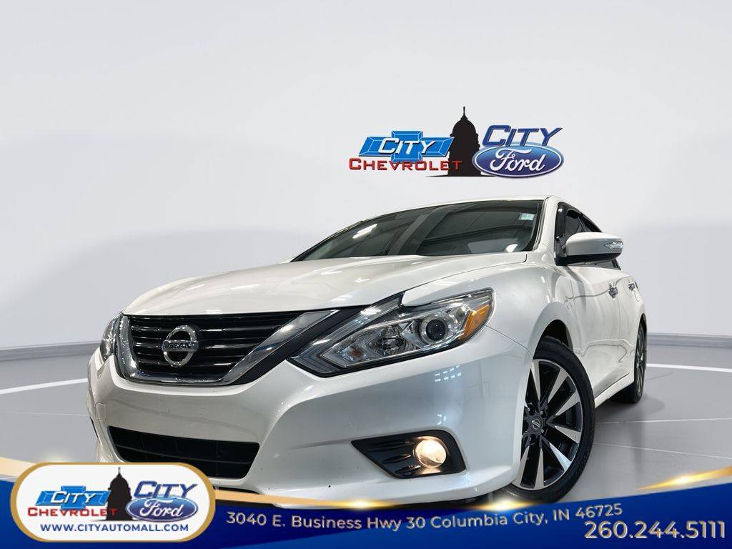 2017 Nissan Altima 2.5 SV — Sedan — 62,986 mi — Columbia City, IN