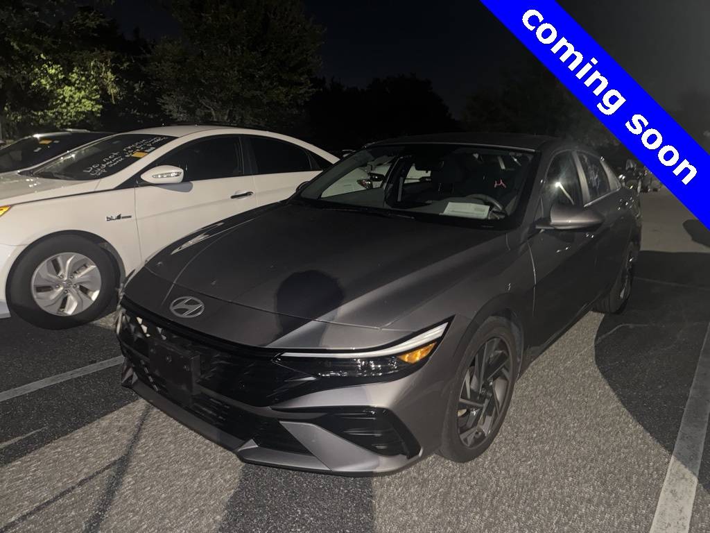 2025 Hyundai Elantra SEL Convenience — Sedan — 17,662 mi — Orlando, FL