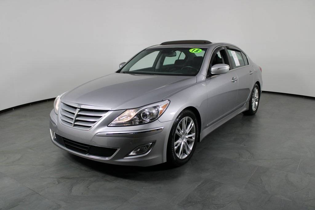 2013 Hyundai Genesis 3.8 — Sedan — 28,109 mi — Orlando, FL