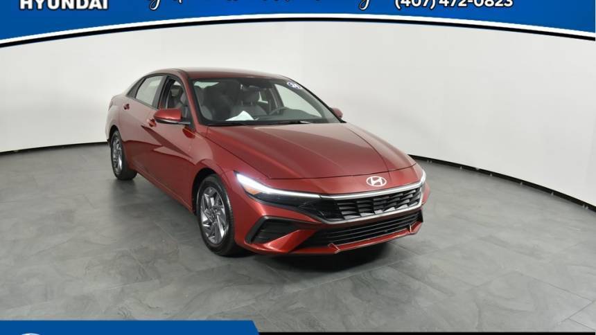 2024 Hyundai Elantra Hybrid Blue — Sedan — 4,405 mi — Orlando, FL