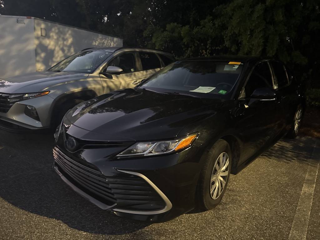 2022 Toyota Camry Hybrid LE — Sedan — 125,256 mi — Orlando, FL