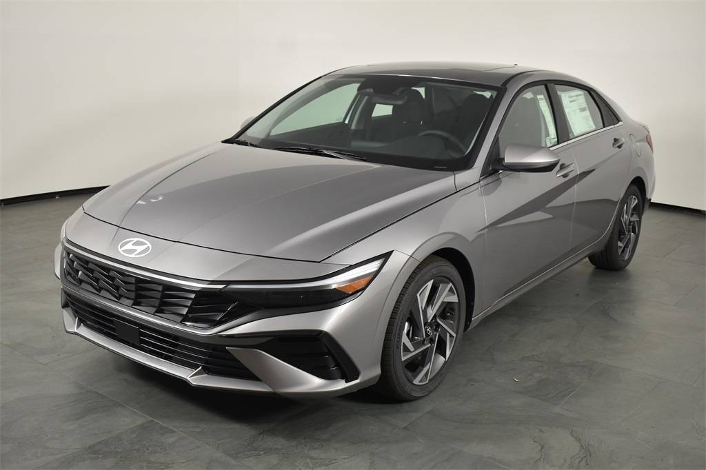 2025 Hyundai Elantra SEL Convenience — Sedan — 11 mi — Orlando, FL