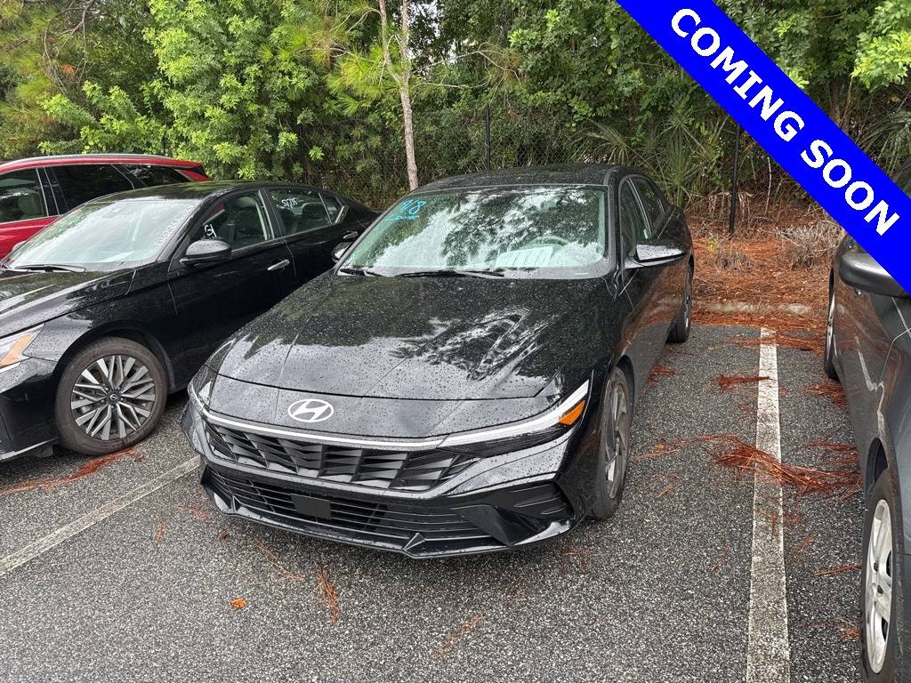 2025 Hyundai Elantra SEL Convenience — Sedan — 7,588 mi — Orlando, FL
