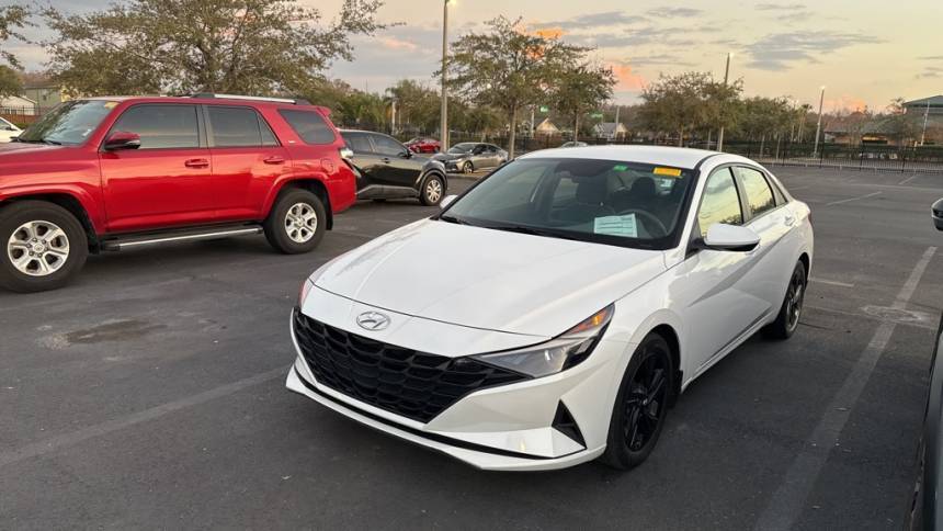 2022 Hyundai Elantra SEL — Sedan — 56,298 mi — Orlando, FL