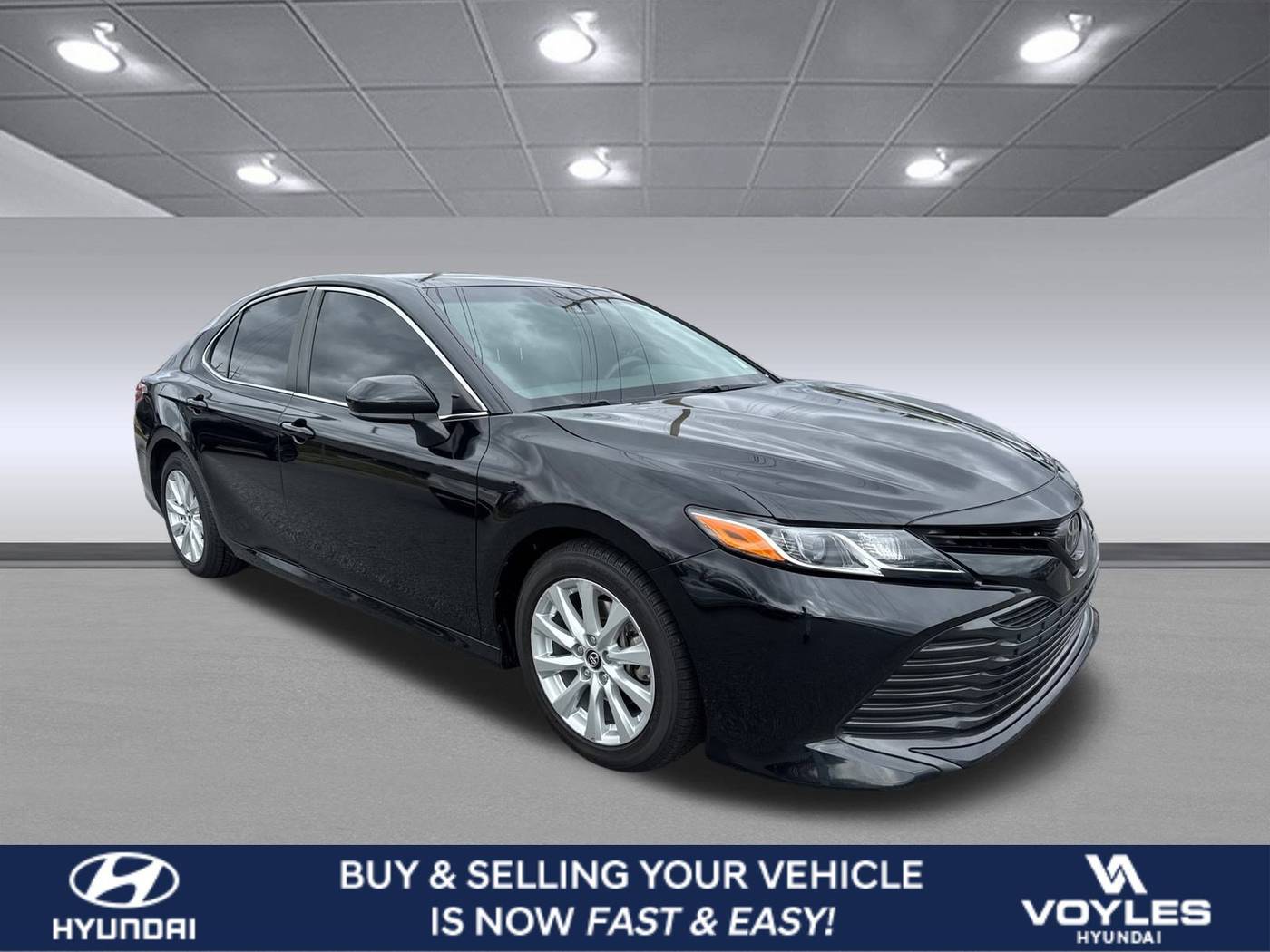 2018 Toyota Camry LE — Sedan — 120,000 mi — Smyrna, GA