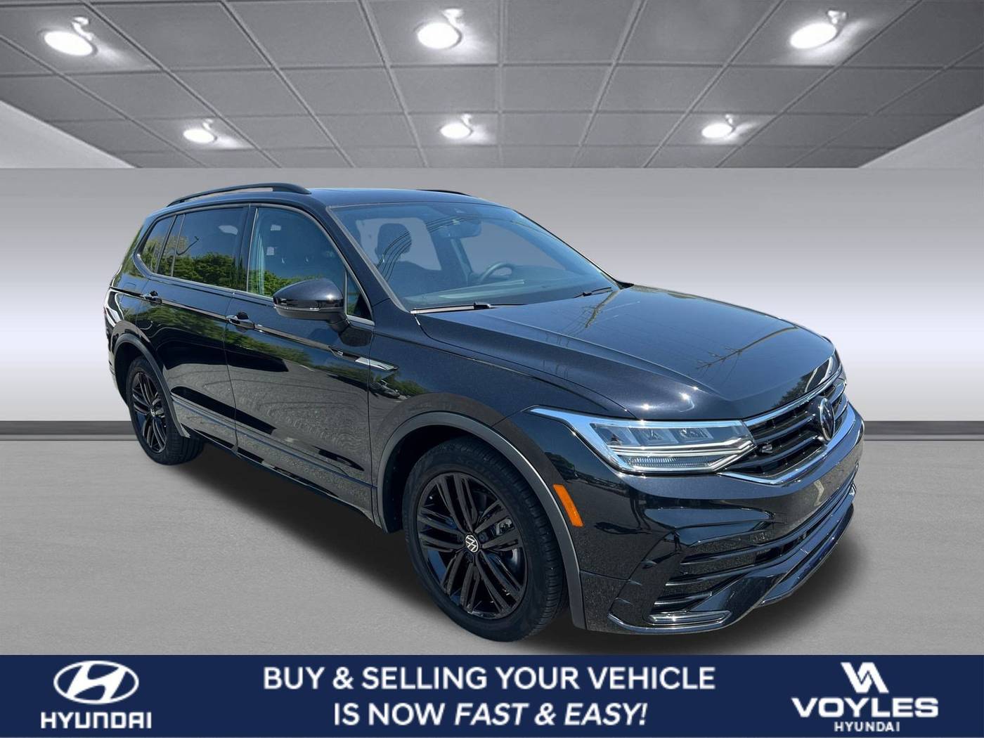 2022 Volkswagen Tiguan SE R-Line Black — SUV — 20,385 mi — Smyrna, GA