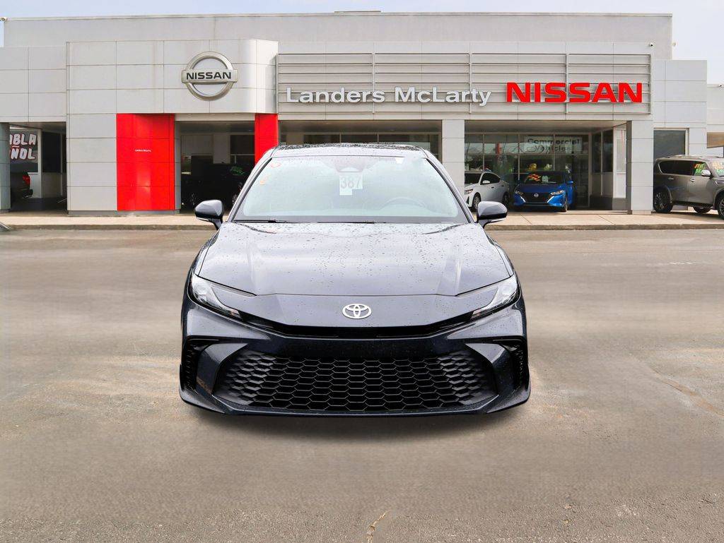 2025 Toyota Camry Hybrid SE — Sedan — 34,990 mi — Huntsville, AL