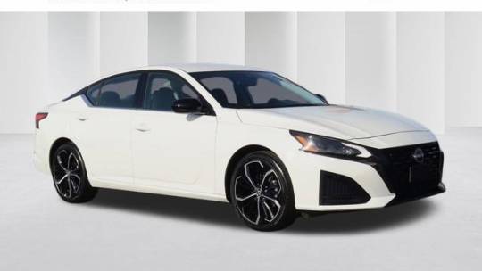 2024 Nissan Altima SR — Sedan — 27,420 mi — Huntsville, AL