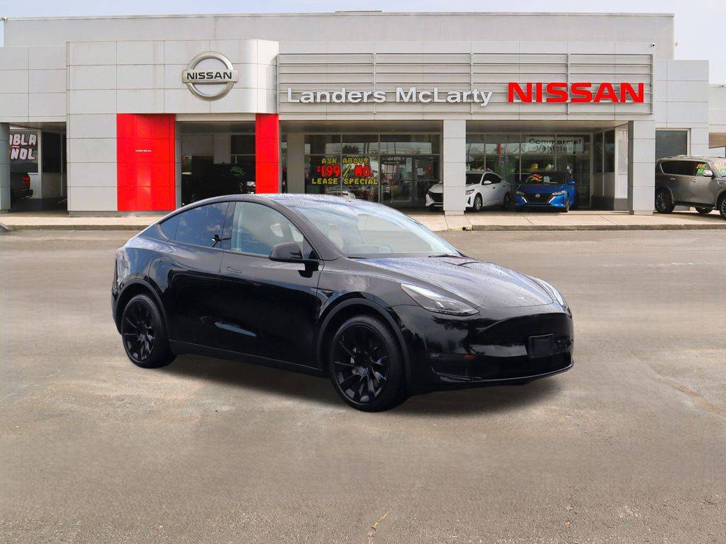 2023 Tesla Model Y Long Range — SUV — 26,928 mi — Huntsville, AL