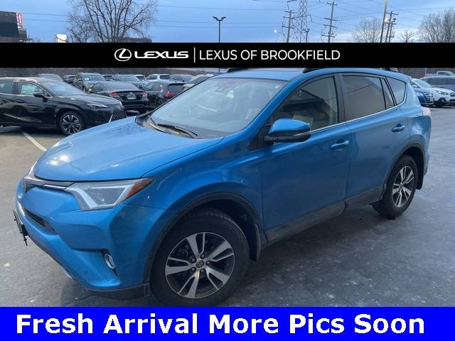 2017 Toyota RAV4 XLE — SUV — 116,005 mi — Brookfield, WI