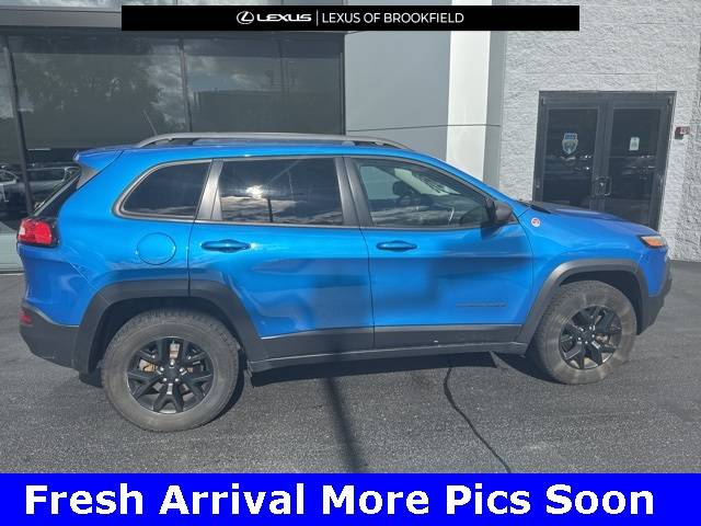 2018 Jeep Cherokee Trailhawk — SUV — 181,210 mi — Brookfield, WI
