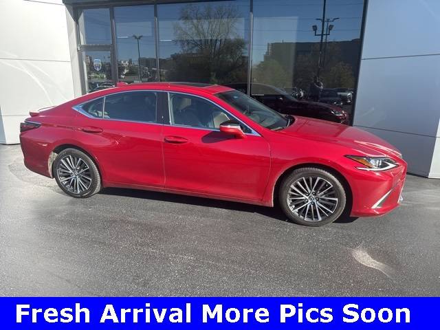 2022 Lexus ES ES 250 — Sedan — 35,835 mi — Brookfield, WI