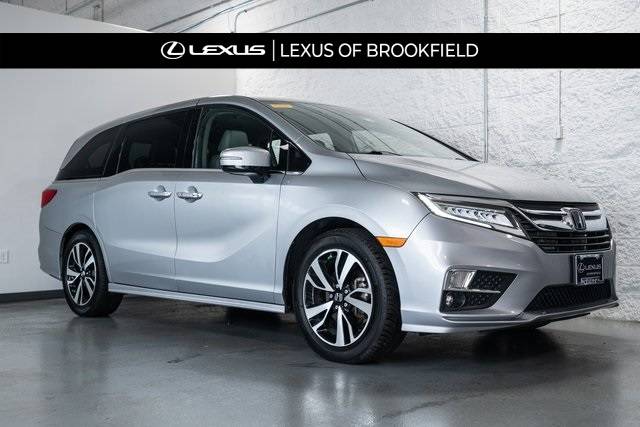 2018 Honda Odyssey Elite — Minivan — 113,655 mi — Brookfield, WI