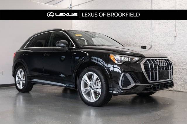 2022 Audi Q3 S line Premium — SUV — 24,840 mi — Brookfield, WI