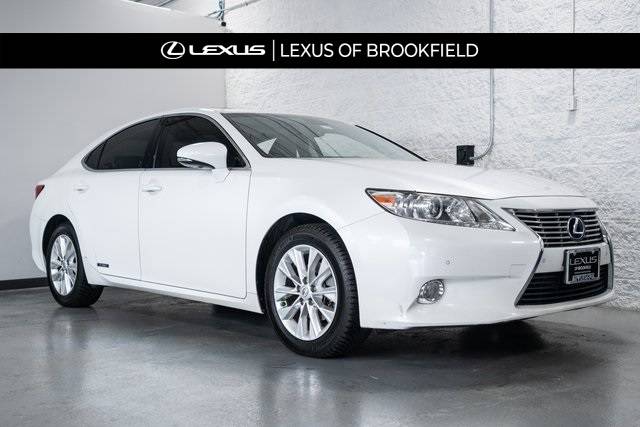 2013 Lexus ES ES 300h — Sedan — 143,560 mi — Brookfield, WI