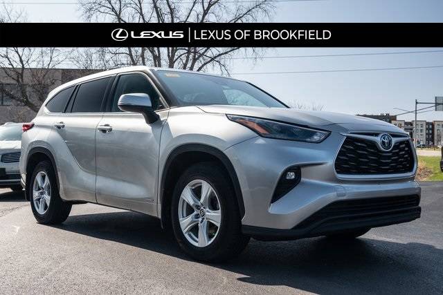 2022 Toyota Highlander Hybrid LE — SUV — 106,011 mi — Brookfield, WI