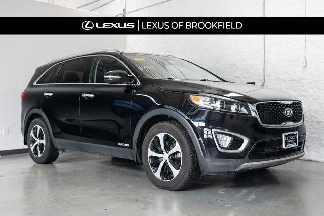 2017 Kia Sorento EX V6 — SUV — 111,445 mi — Brookfield, WI