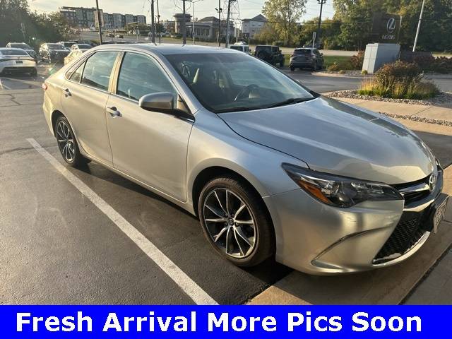 2016 Toyota Camry XSE — Sedan — 127,075 mi — Brookfield, WI