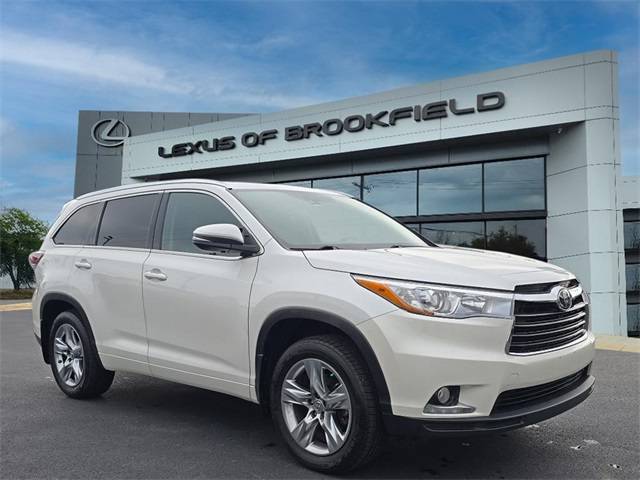2015 Toyota Highlander Limited Platinum — SUV — 122,085 mi — Brookfield, WI