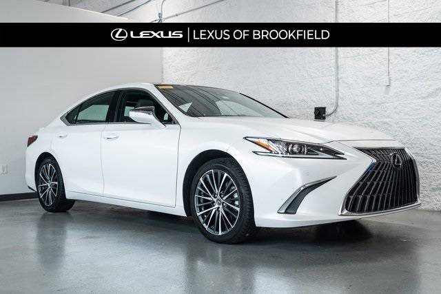 2022 Lexus ES ES 350 — Sedan — 32,140 mi — Brookfield, WI
