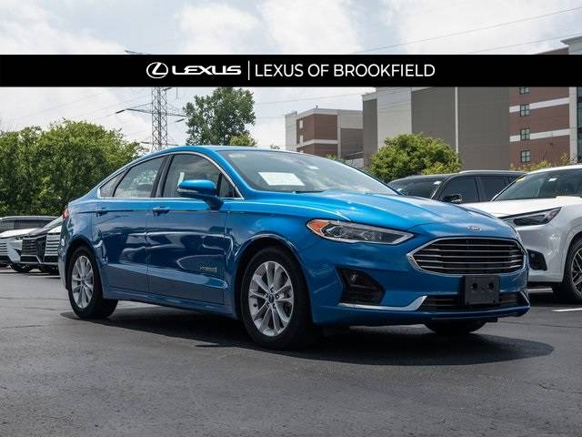 2019 Ford Fusion Hybrid SEL — Sedan — 105,405 mi — Brookfield, WI