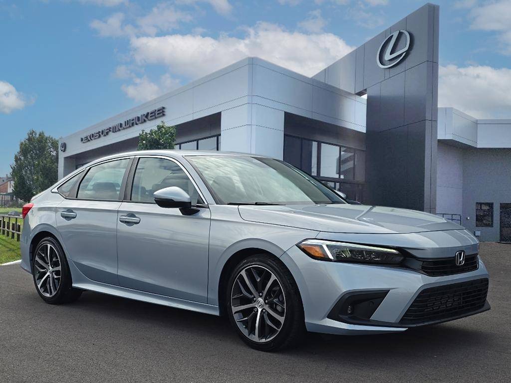 2022 Honda Civic Touring — Sedan — 23,293 mi — Glendale, WI