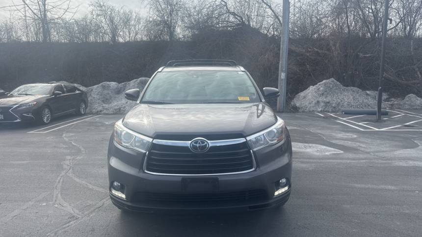 2014 Toyota Highlander Limited Platinum — SUV — 172,233 mi — Glendale, WI