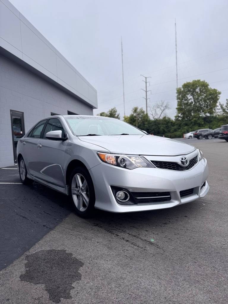2014 Toyota Camry L — Sedan — 82,668 mi — Glendale, WI