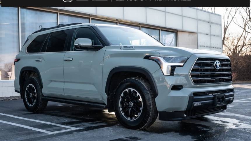 2024 Toyota Sequoia SR5 — SUV — 12,260 mi — Glendale, WI