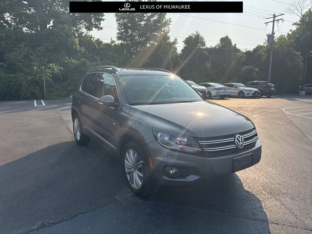 2012 Volkswagen Tiguan SE — SUV — 66,252 mi — Glendale, WI