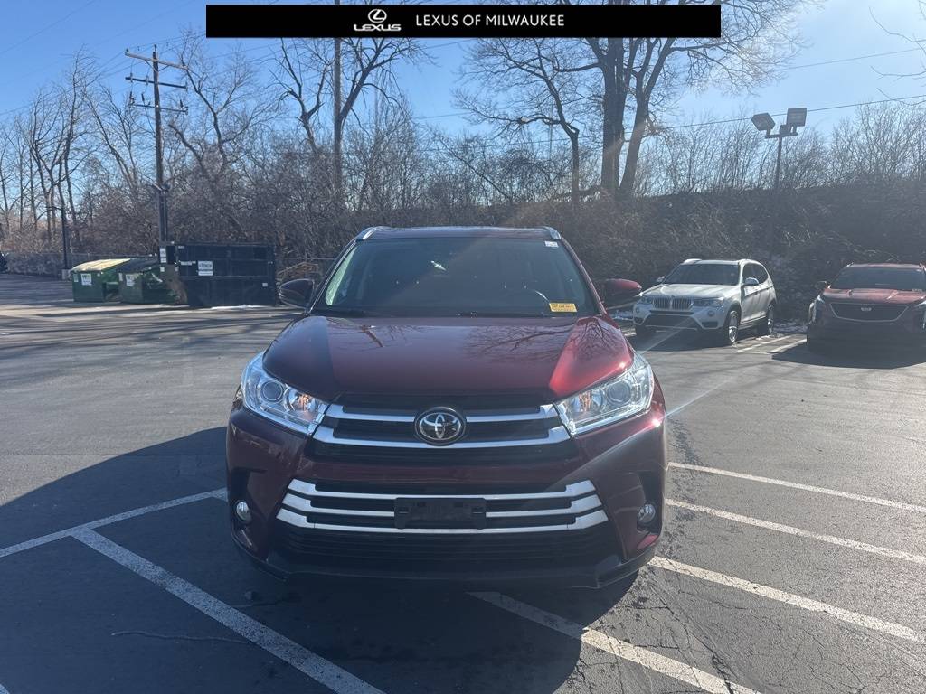 2018 Toyota Highlander XLE — SUV — 94,984 mi — Glendale, WI