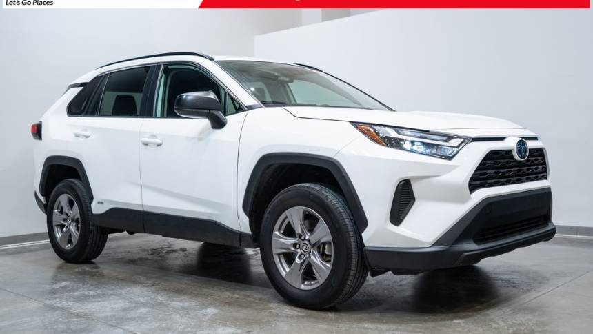 2024 Toyota RAV4 Hybrid LE — SUV — 26,023 mi — Brookfield, WI