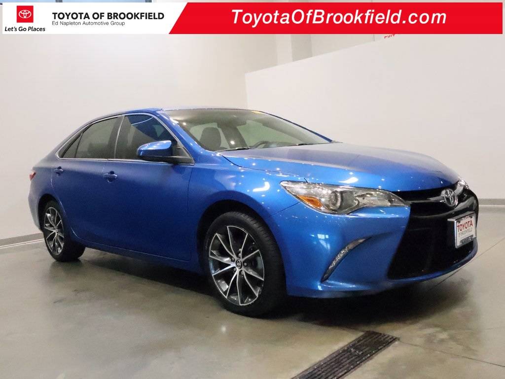 2017 Toyota Camry XSE — Sedan — 65,365 mi — Brookfield, WI