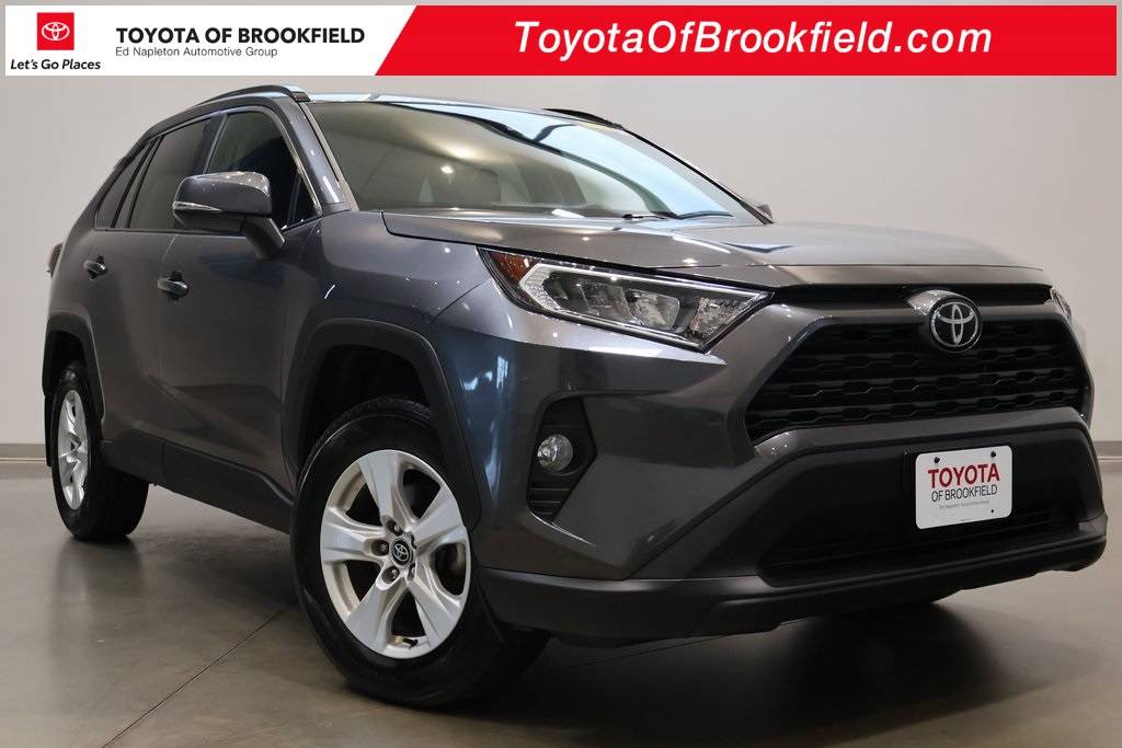 2021 Toyota RAV4 XLE — SUV — 52,099 mi — Brookfield, WI