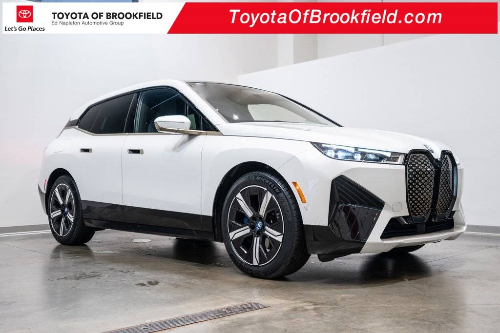 2023 BMW iX xDrive50 — SUV — 44,103 mi — Brookfield, WI