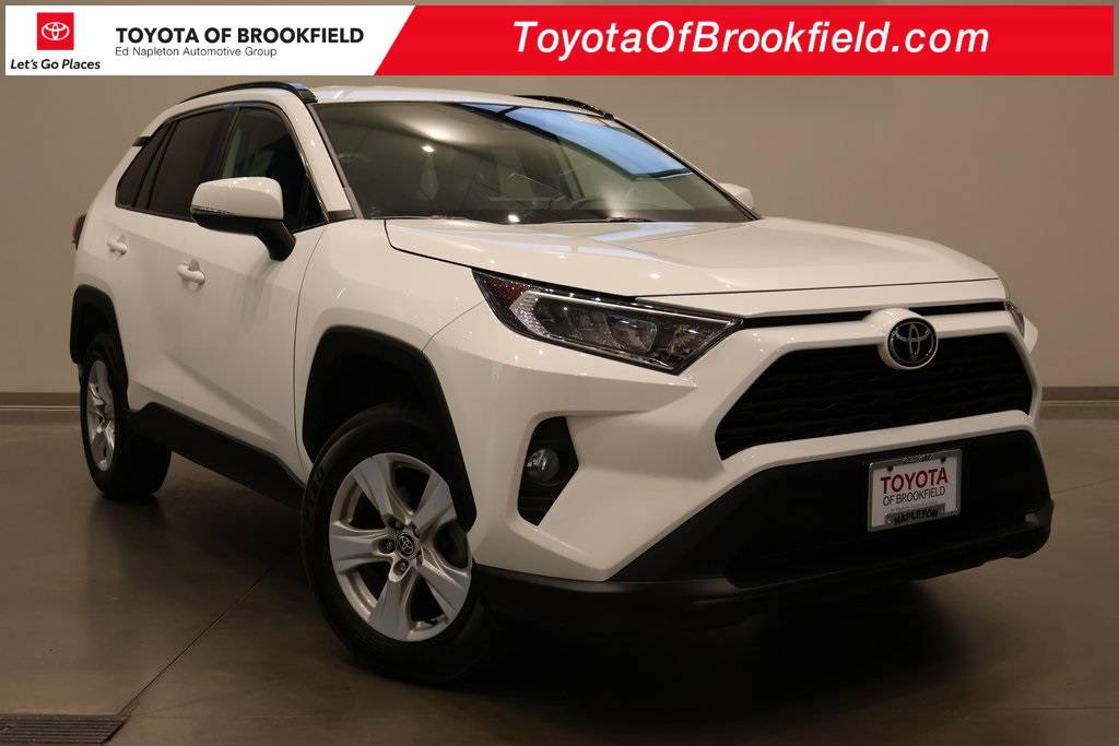 2021 Toyota RAV4 XLE — SUV — 16,006 mi — Brookfield, WI