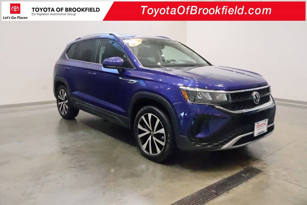 2022 Volkswagen Taos SE — SUV — 37,503 mi — Brookfield, WI