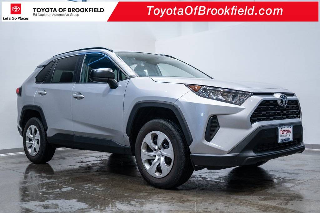 2021 Toyota RAV4 LE — SUV — 43,694 mi — Brookfield, WI