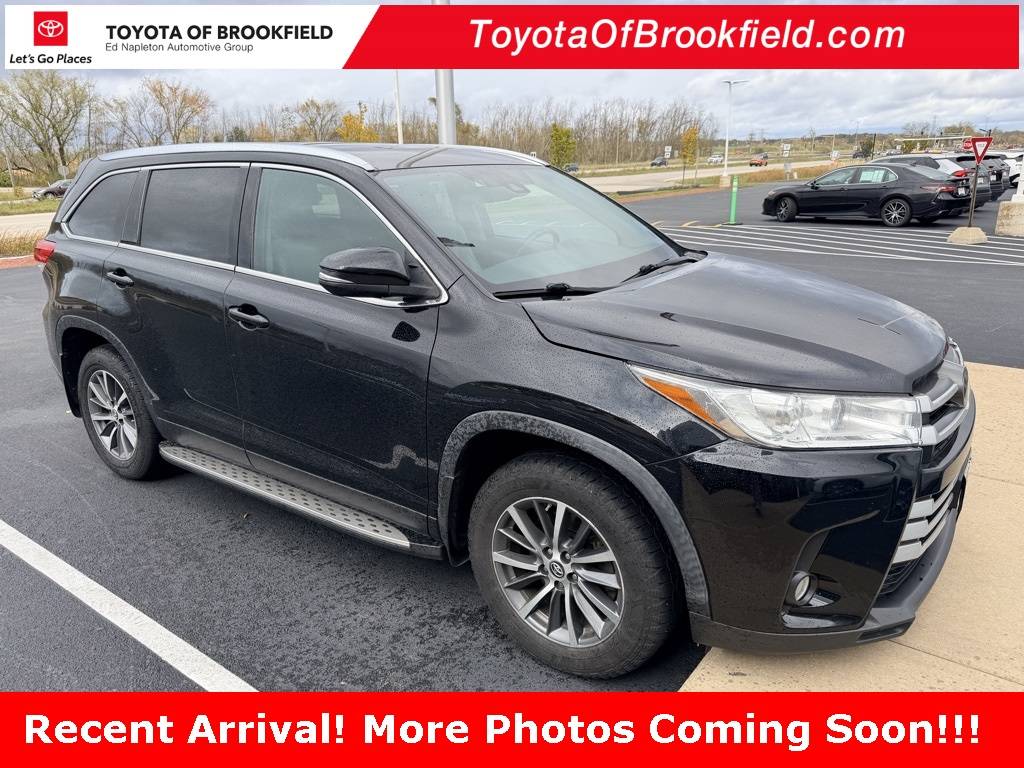 2019 Toyota Highlander XLE — SUV — 128,516 mi — Brookfield, WI