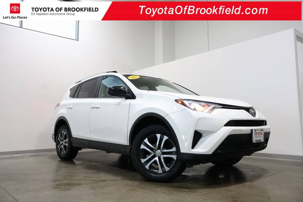 2017 Toyota RAV4 LE — SUV — 114,846 mi — Brookfield, WI