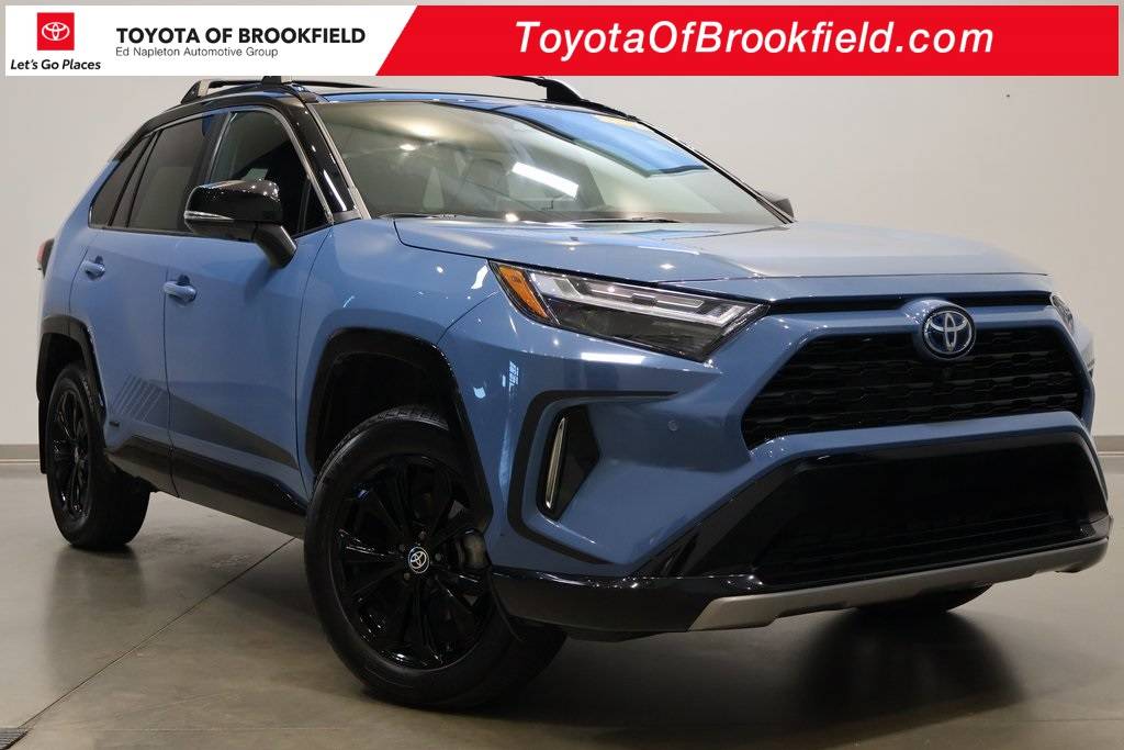 2022 Toyota RAV4 Hybrid XSE — SUV — 34,323 mi — Brookfield, WI