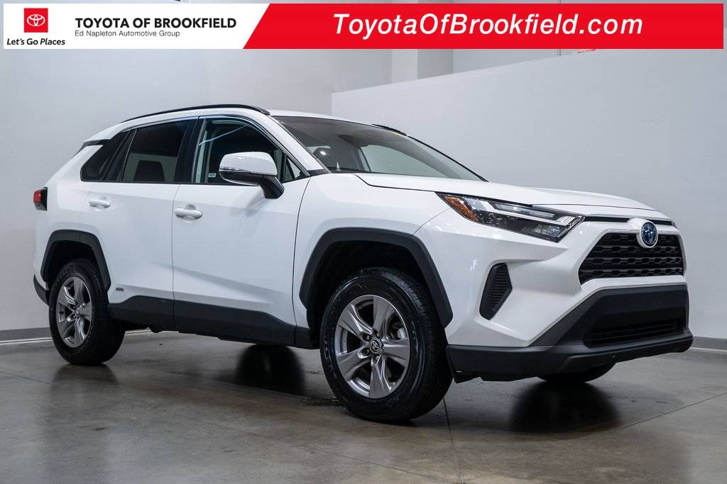 2024 Toyota RAV4 Hybrid XLE — SUV — 44,870 mi — Brookfield, WI