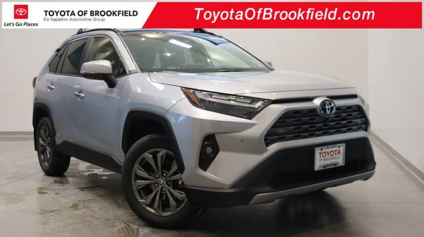 2022 Toyota RAV4 Hybrid Limited — SUV — 43,091 mi — Brookfield, WI